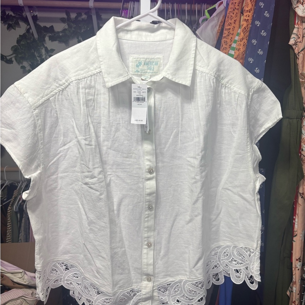 American Eagle Outfitters White Short Sleeve Crop Blouse
